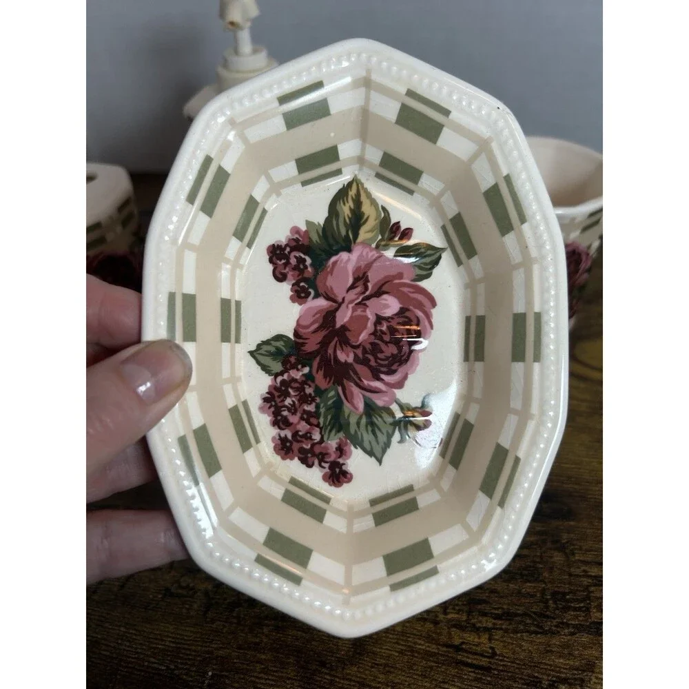 Vintage Water Works Co Floral Rose 4 Pc Ceramic Bathroom Vanity Set Cottagecore